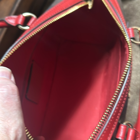 Coach crossbody - Picture 4 of 8